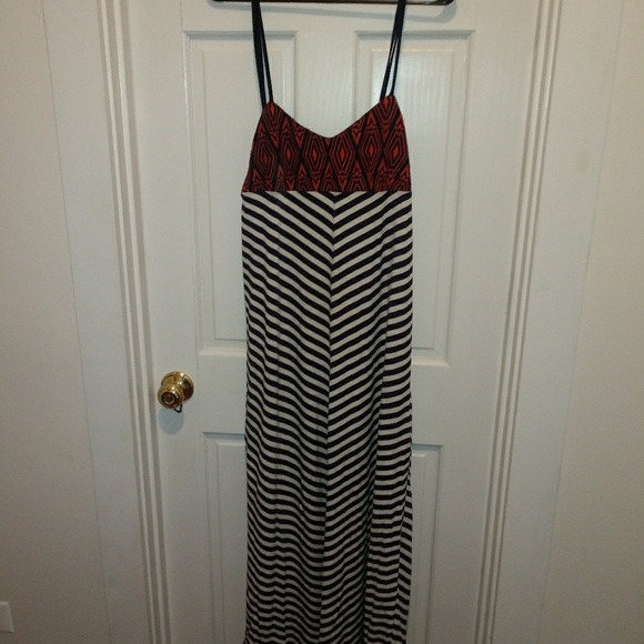 Maxi summer dress - Picture 2 of 3